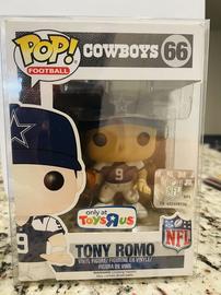 Funko Pop TONY ROMO 66 Toys R Us Exclusive NFL Retired Vaulted