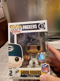 43 Aaron Rodgers Color Rush (White) Green Bay Packers - Funko Pop Price