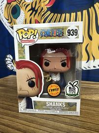 Funko Pop! Animation One Piece Shanks Chase Big Apple Collectibles  Exclusive Figure #939 - FW21 - US
