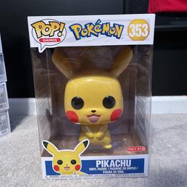 Pikachu (10-Inch, Pokemon) 353 - Target Exclusive [Damaged: 7/10]