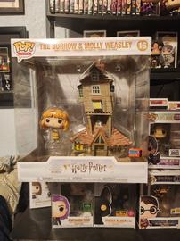 Funko Pop! Town The Burrow & Molly Weasley #16 NYCC 2020 Exclusive Harry  Potter