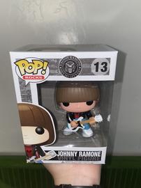 FUNKO Johnny Ramone ジョニーラモーン ボブルヘッド RAMONES ジョニーラモーン フィギュア ラモーンズ ボブルヘッド
