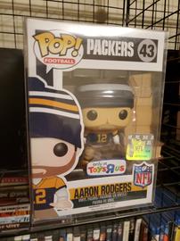 Packers: POP! Figure - Aaron Rodgers (Toys-R-Us) - Entertainment Hobby Shop  Jungle