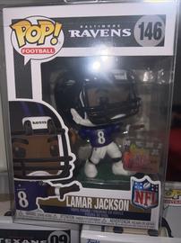 Funko Pop NFL #146 - Baltimore Ravens Lamar Jackson Purple Jersey *Mint*