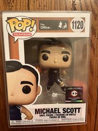 Funko Pop Exclusive The Office - Michael Scott with Chalice
