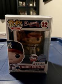 32 Freddie Freeman Atlanta Braves SGA