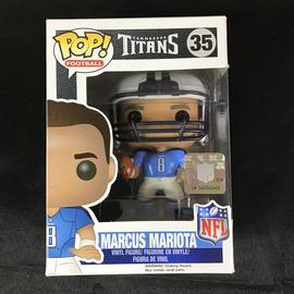 Funko Pop! Football Tennessee Titans Marcus Mariota In Team Helmet #35  849803075613