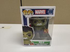 Funko Pop! Marvel Hulk D.I.Y. Walmart Exclusive #398 Christmas