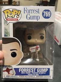 FORREST GUMP WITH BOX OF CHOCOLATES  3.75" POP MOVIES VINYL FIGURE FUNKO 769 NEW 